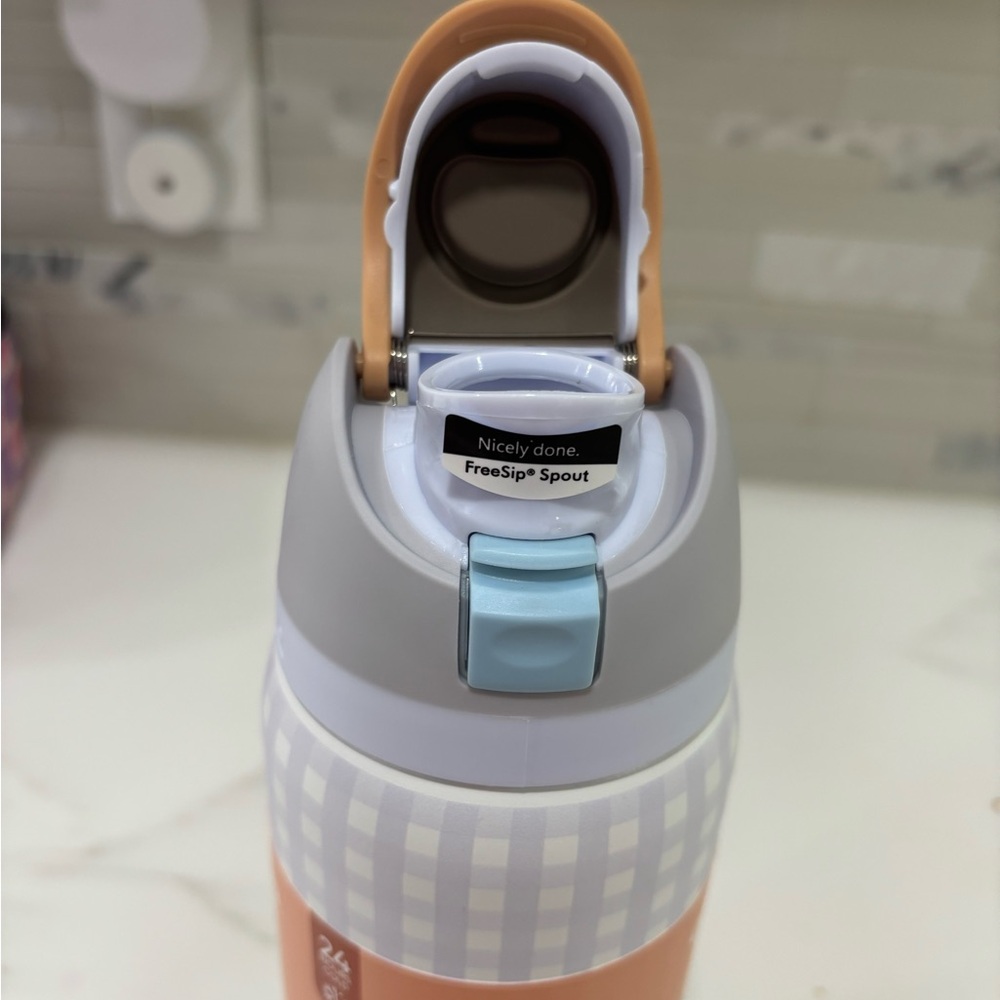 Picnic party gingham Owala Bottle with FreeSip Spout